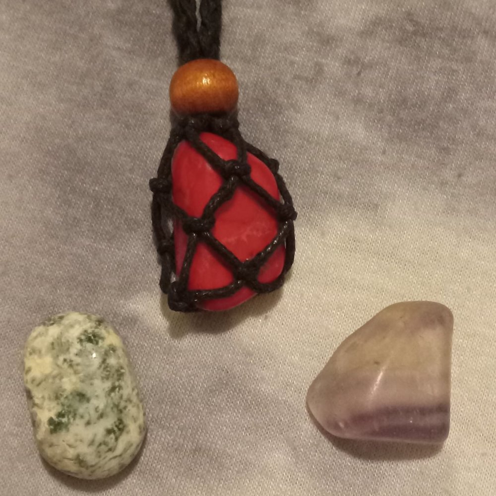 Macrame Interchangeable Stone Pouch Necklace - image 2